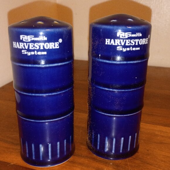 1960s AO SMITH Blue Harvestore Silo Salt & Pepper Shakers *Rare* - Picture 1 of 9